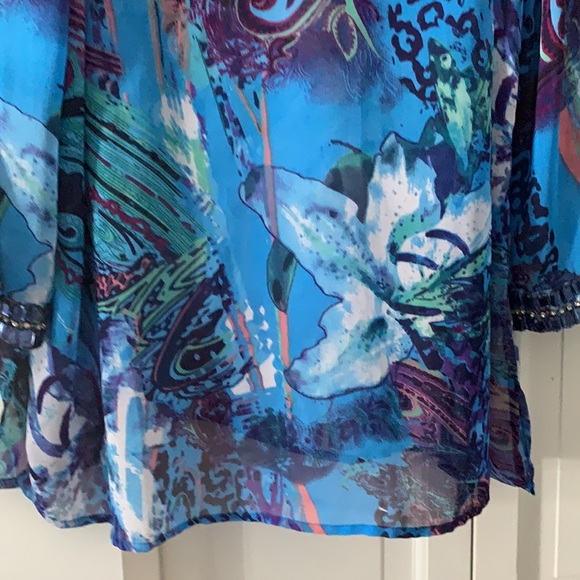 Tunic - Picture 5 of 5